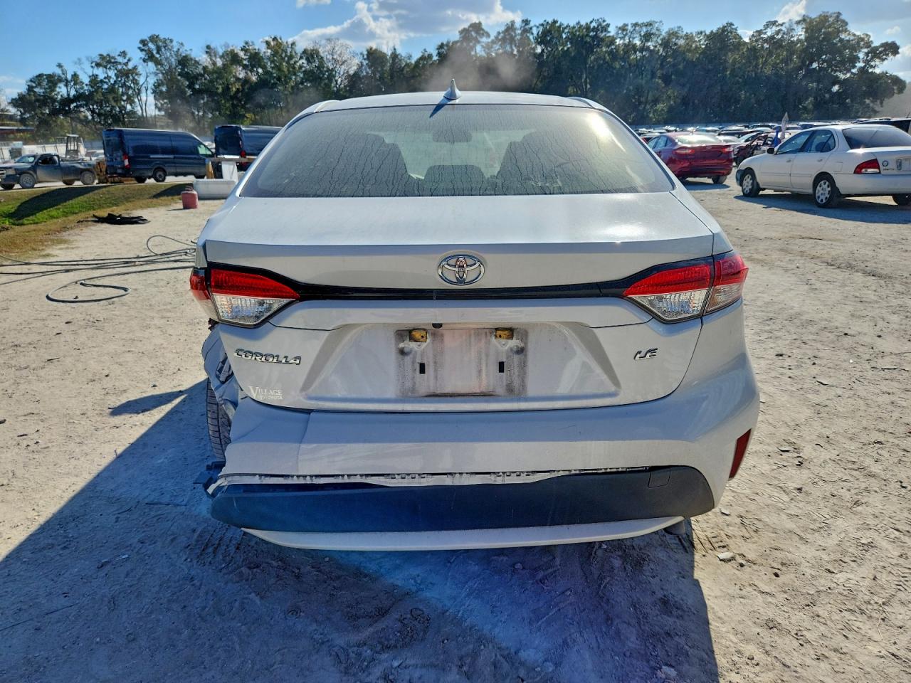 2020 TOYOTA COROLLA LE photo 6