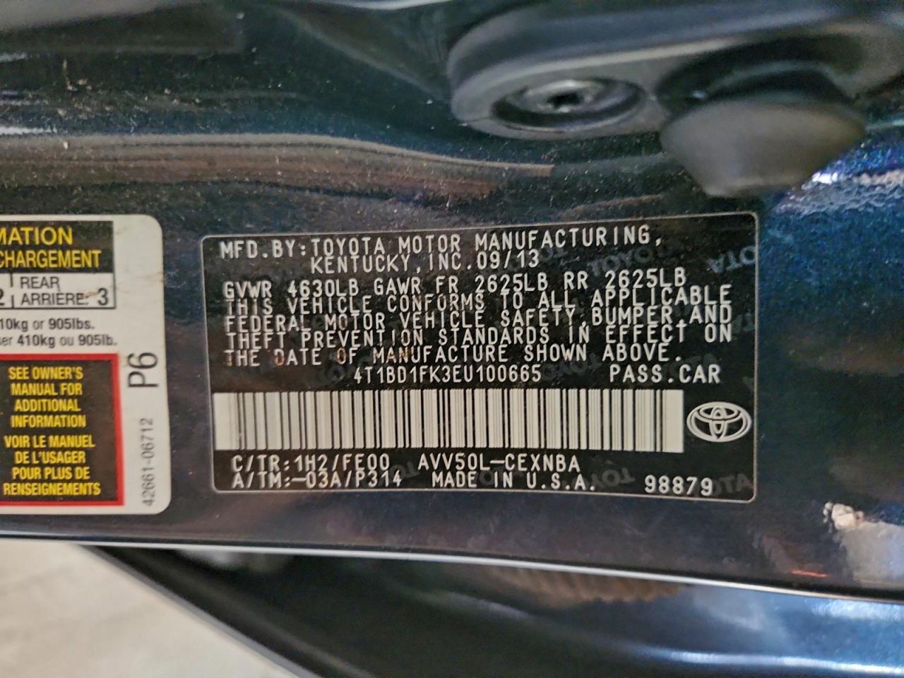 2014 TOYOTA CAMRY HYBRID photo 12