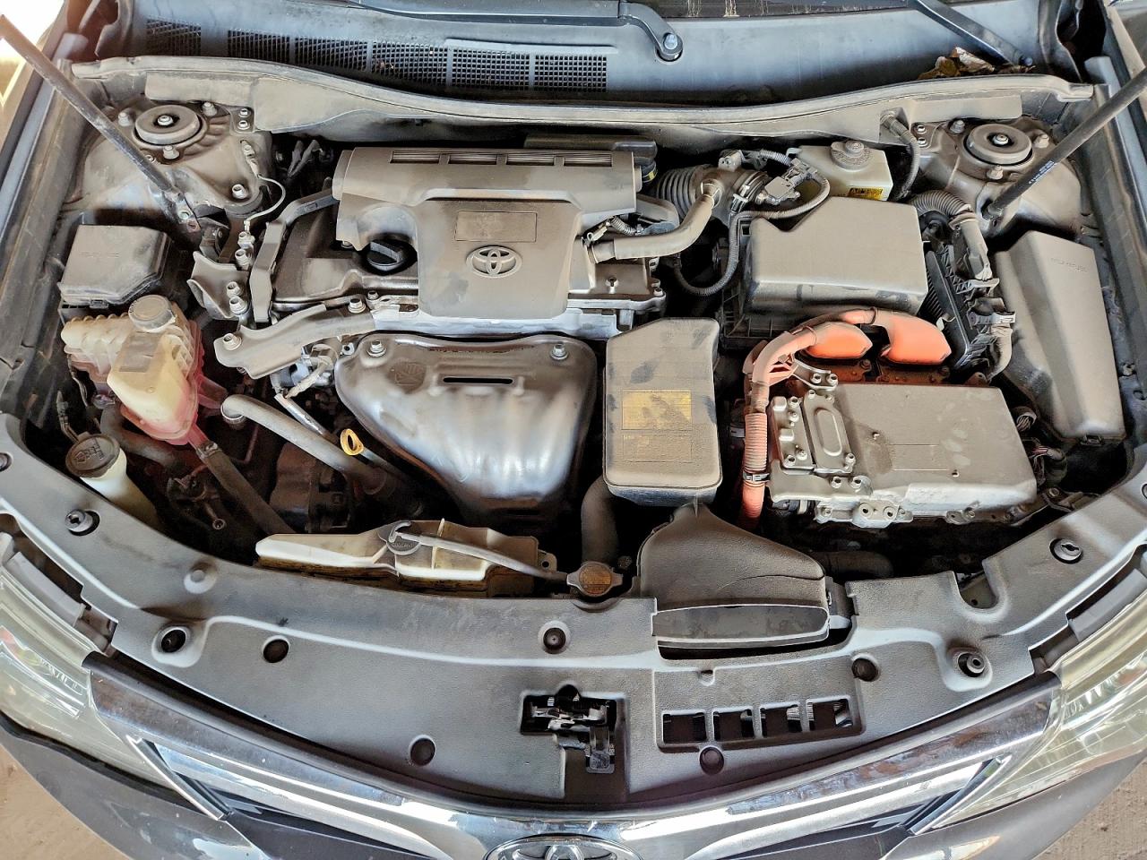 2014 TOYOTA CAMRY HYBRID photo 11