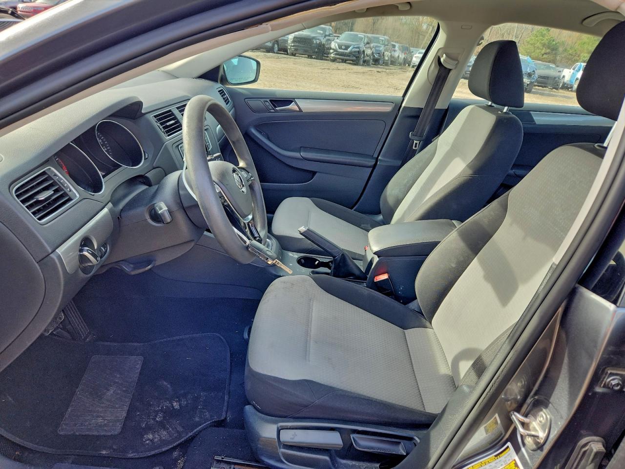 2017 VOLKSWAGEN JETTA S photo 7