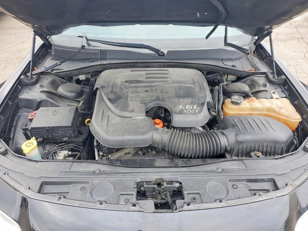 2015 CHRYSLER 300 LIMITED photo 21