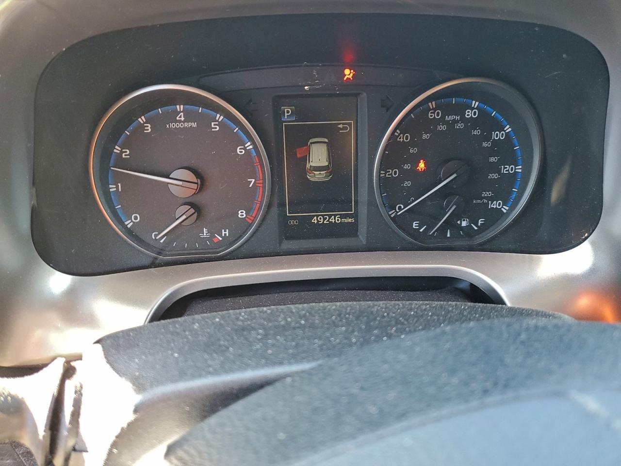 2018 TOYOTA RAV4 LE photo 9