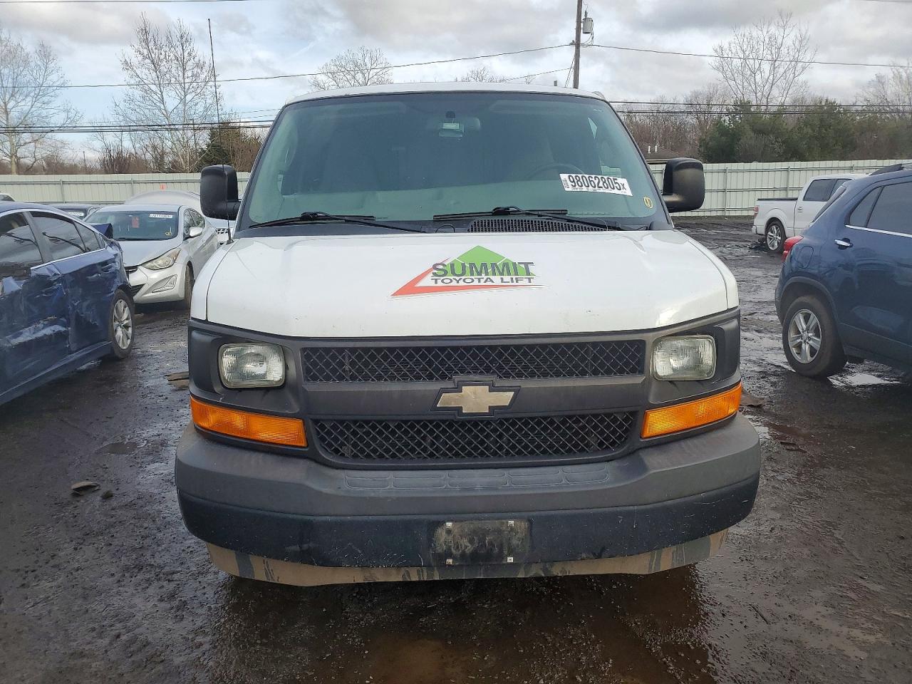 2017 CHEVROLET EXPRESS G3500 photo 5