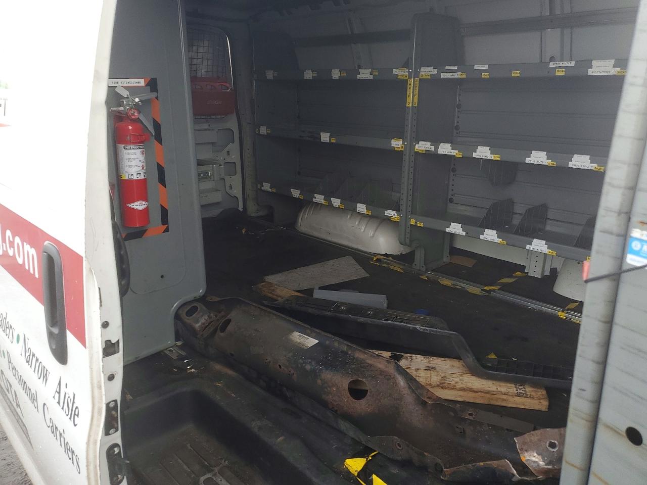 2017 CHEVROLET EXPRESS G3500 photo 11