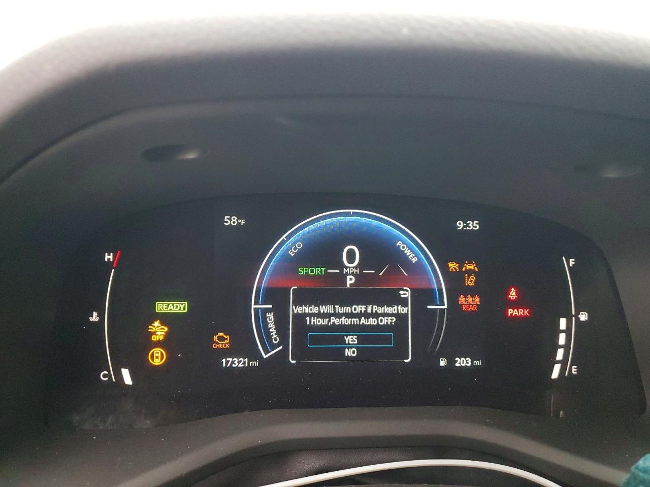 2025 TOYOTA CAMRY XSE photo 9