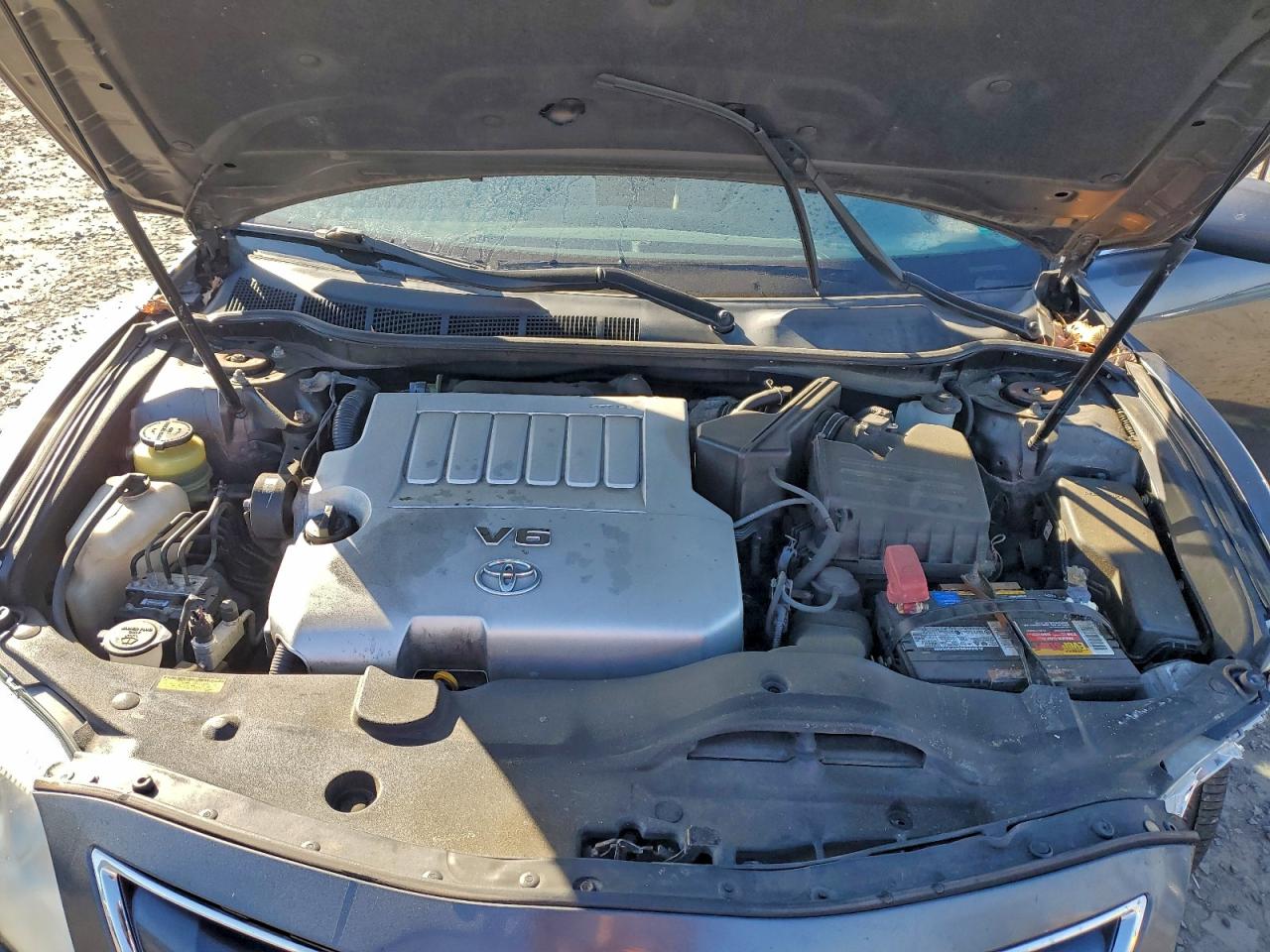 2011 TOYOTA CAMRY SE photo 11