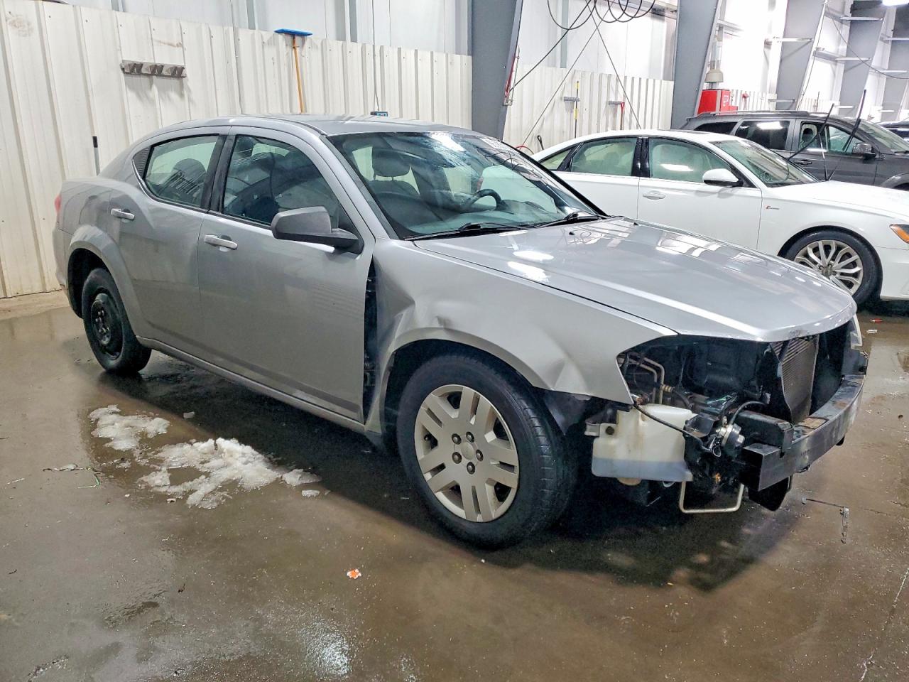 2014 DODGE AVENGER SE photo 4