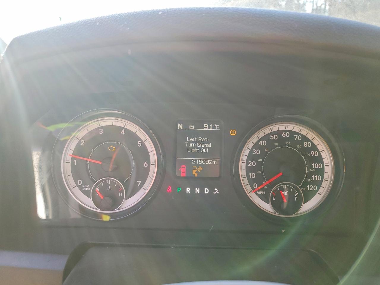 2018 RAM 1500 ST photo 9