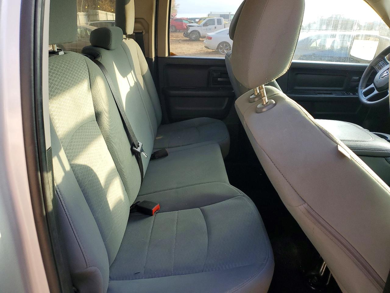 2018 RAM 1500 ST photo 10