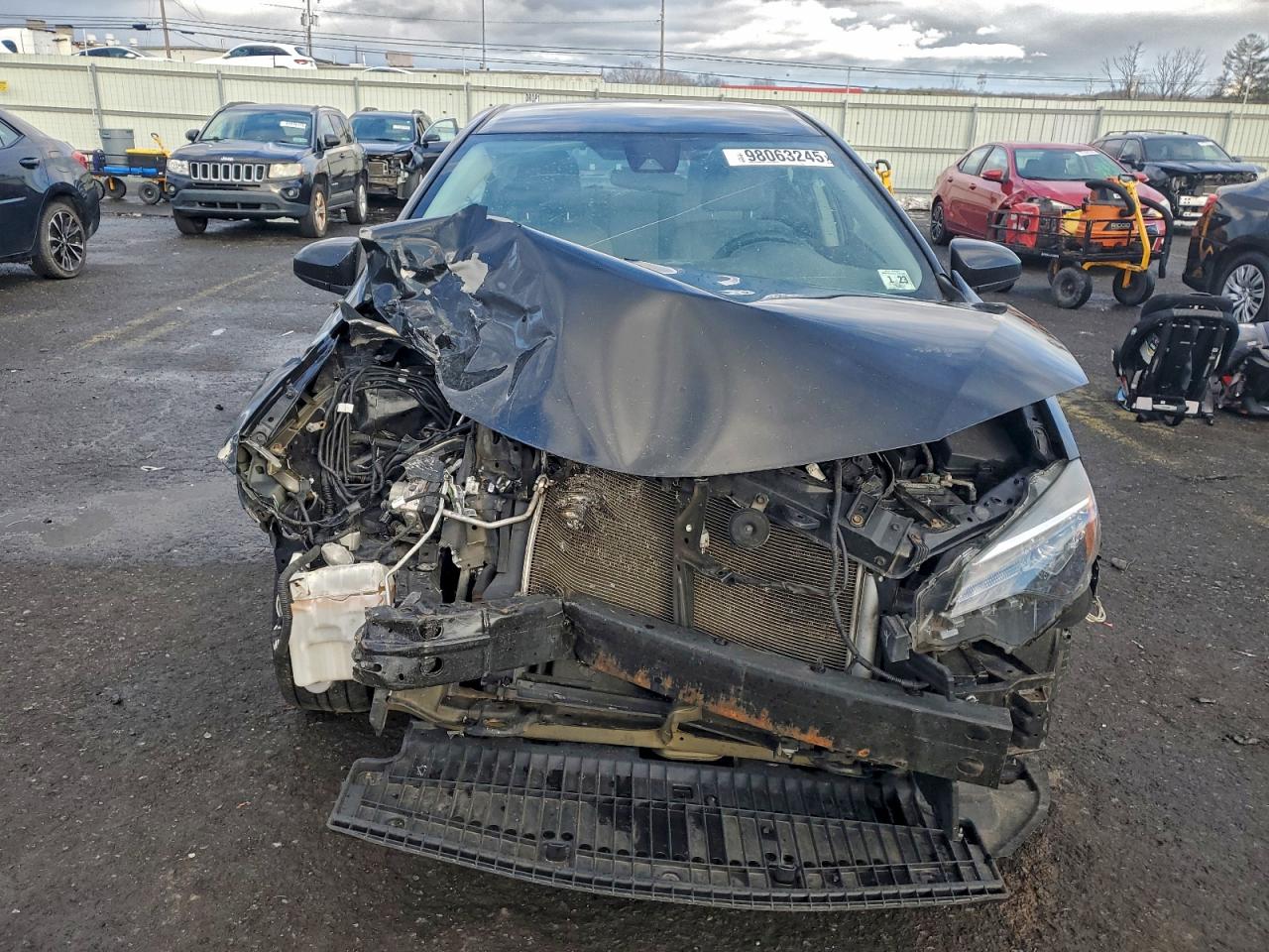 2018 TOYOTA COROLLA L photo 5