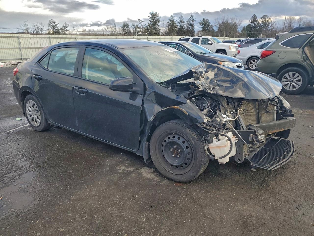 2018 TOYOTA COROLLA L photo 4