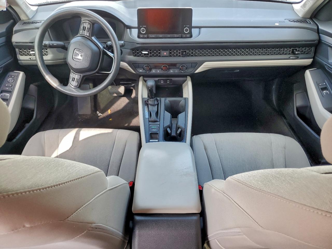 2024 HONDA ACCORD EX photo 8