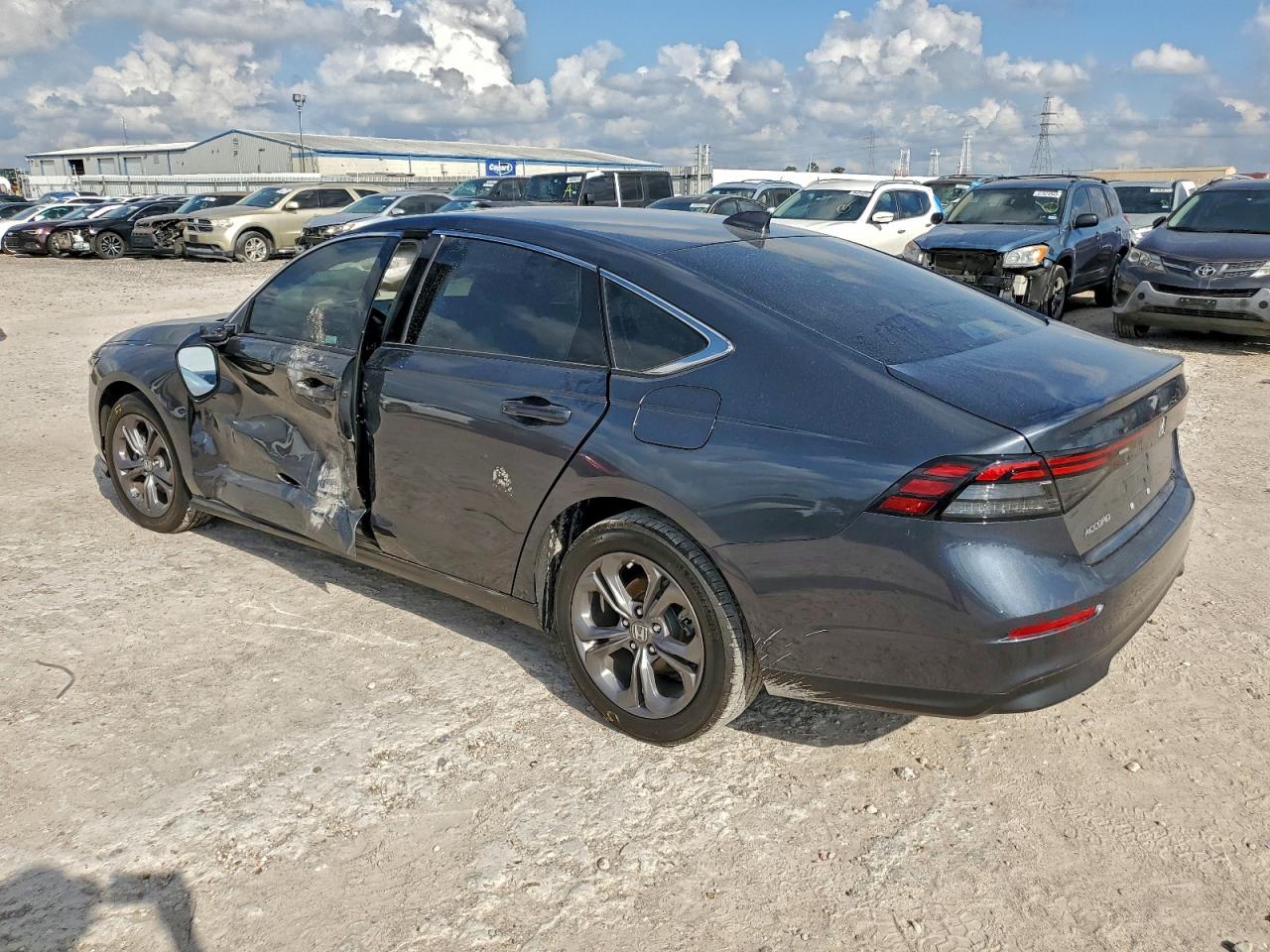 2024 HONDA ACCORD EX photo 2