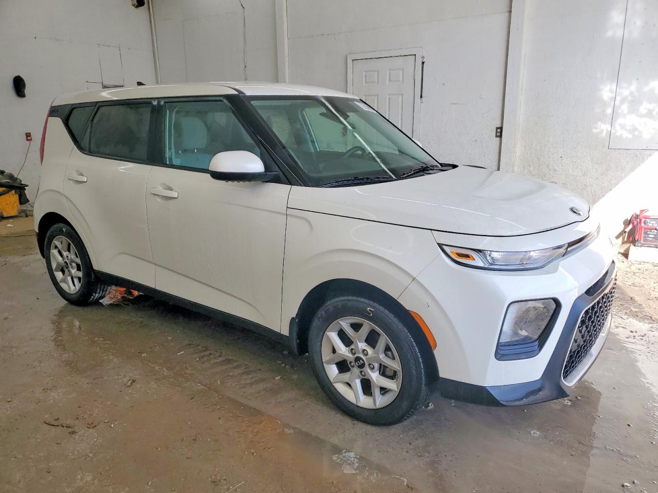 2021 KIA SOUL LX photo 4