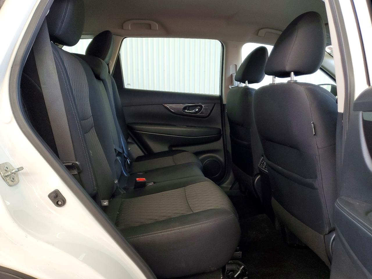 2020 NISSAN ROGUE S photo 11