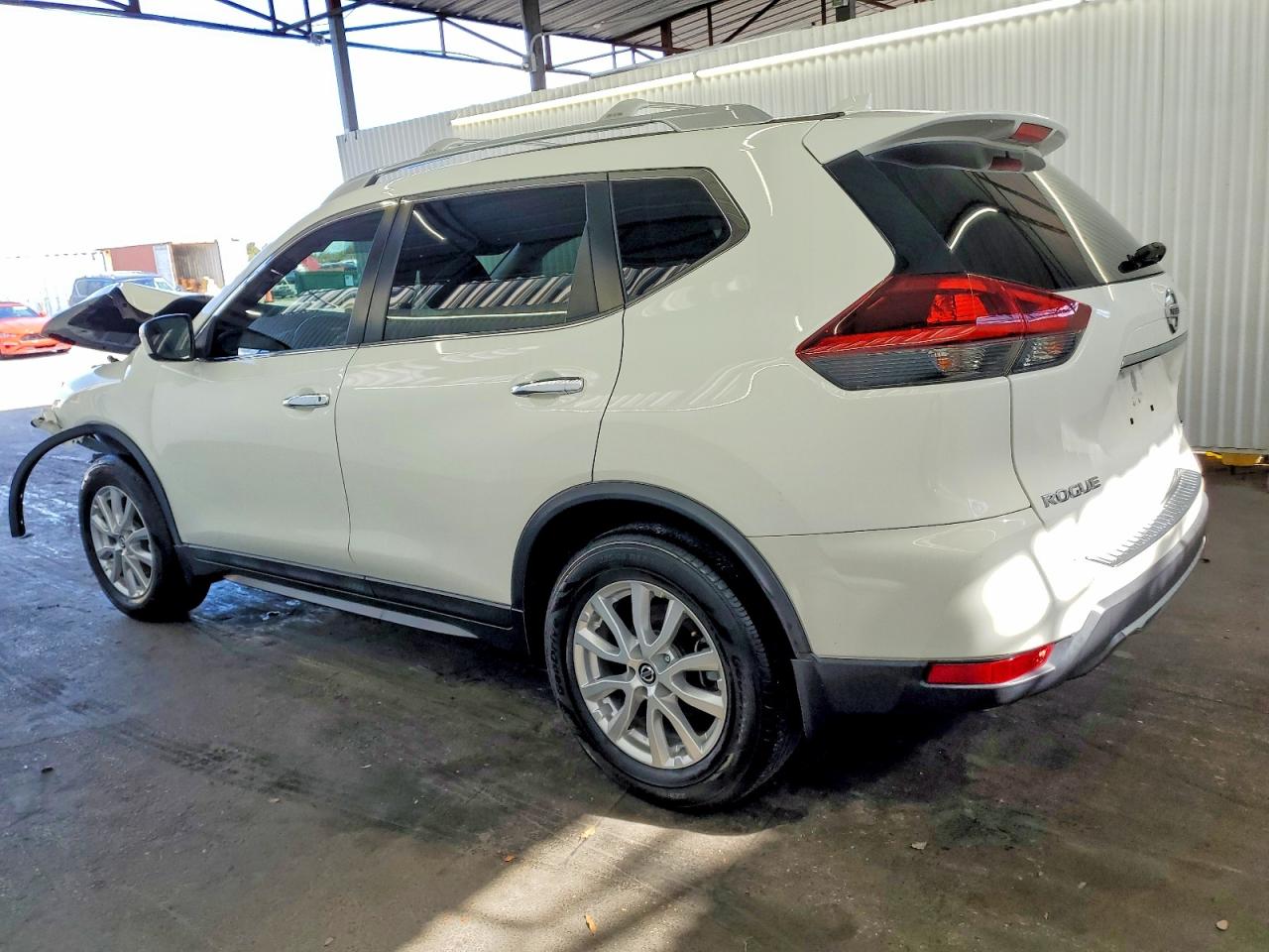 2020 NISSAN ROGUE S photo 2