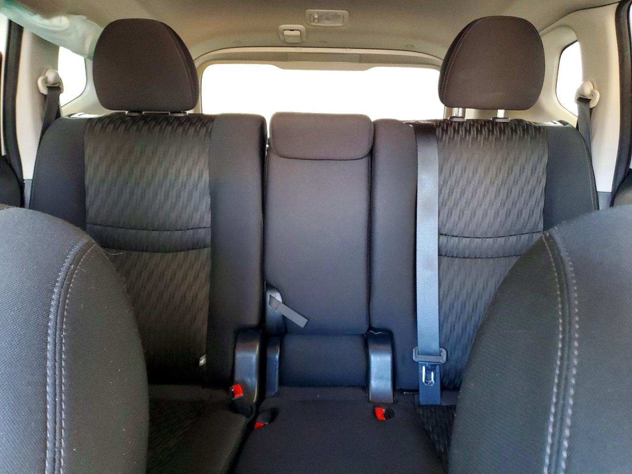 2020 NISSAN ROGUE S photo 10