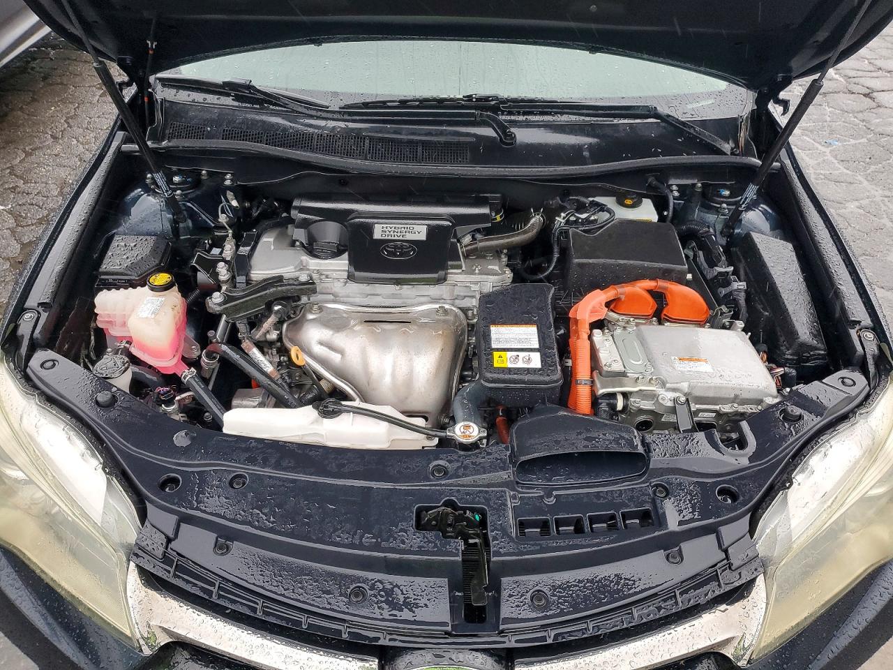 2017 TOYOTA CAMRY HYBRID photo 11