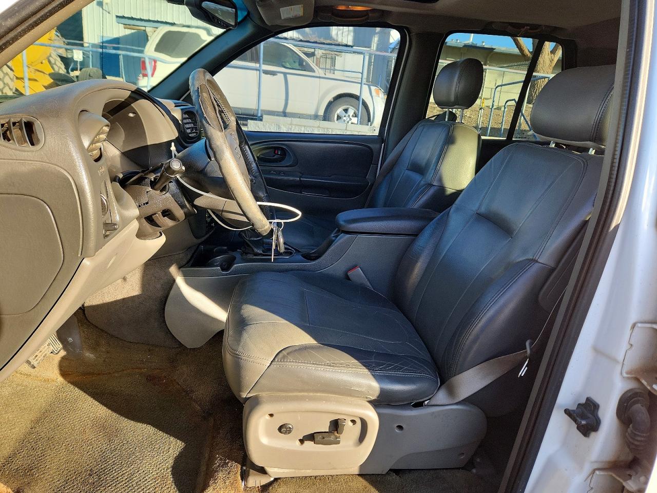 2002 CHEVROLET TRAILBLAZER photo 7