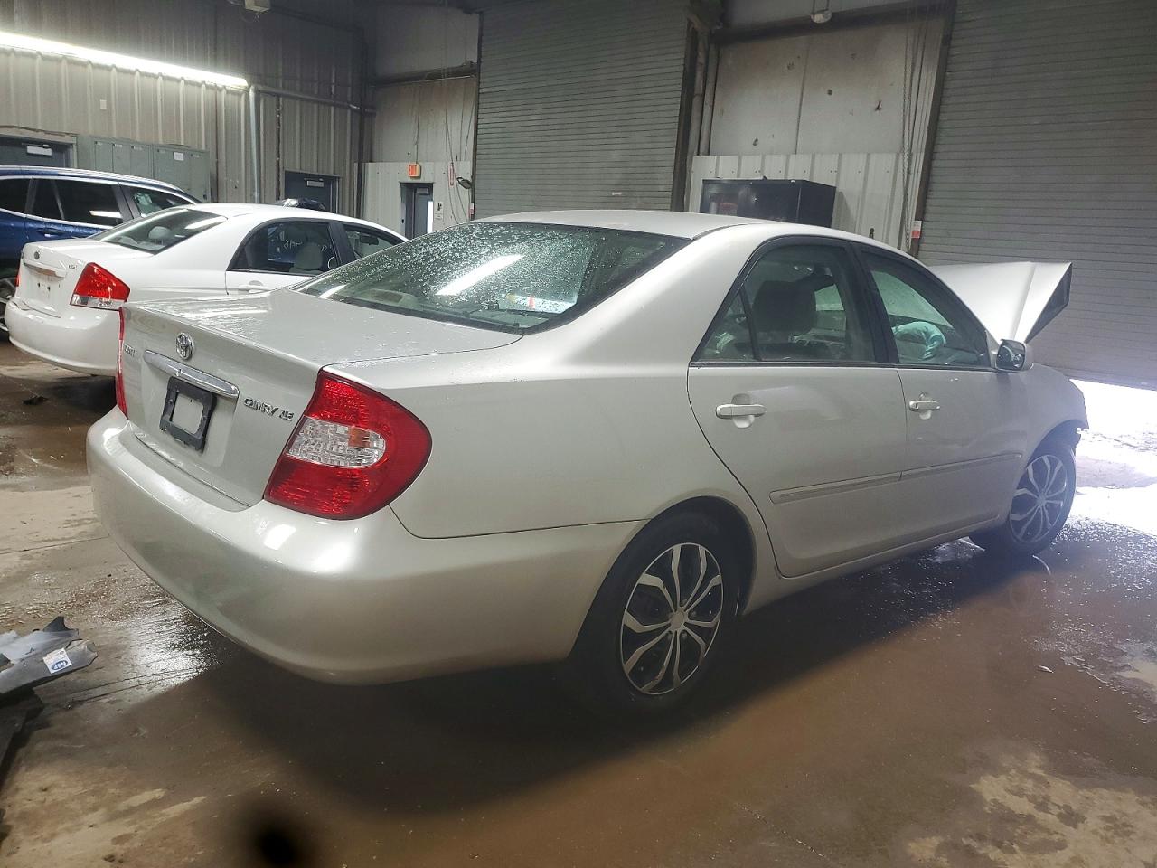 2003 TOYOTA CAMRY LE photo 7