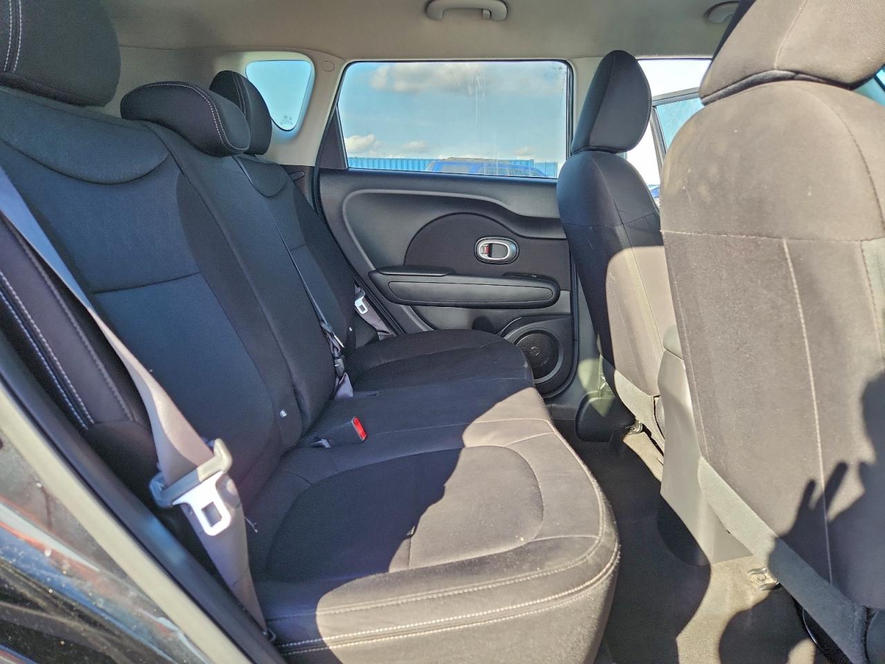 2016 KIA SOUL photo 10