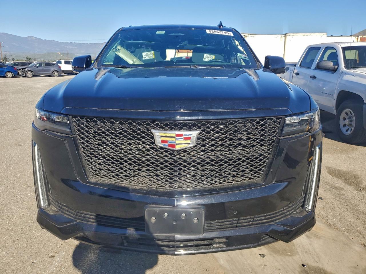 2023 CADILLAC ESCALADE ESV SPORT photo 5