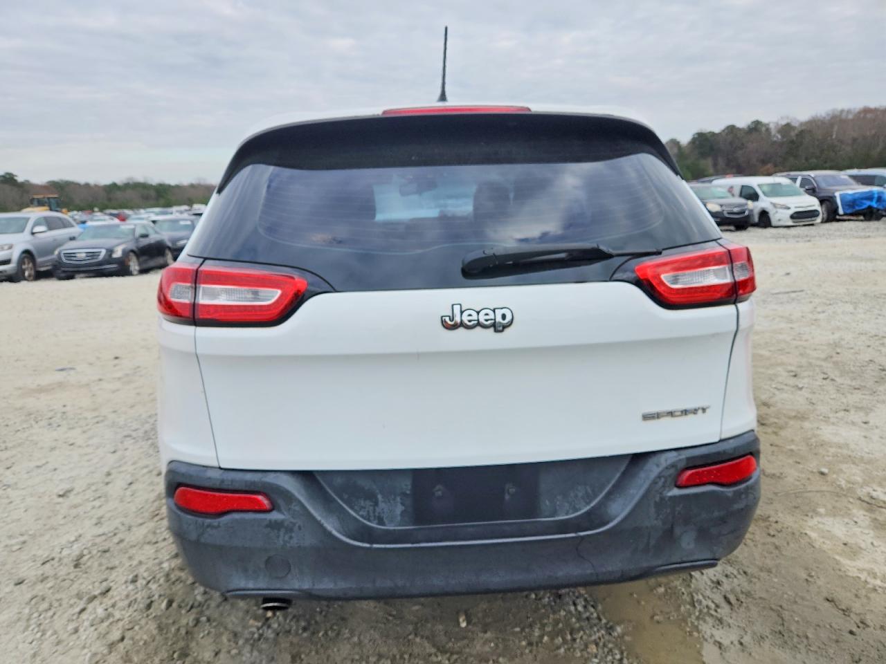 2014 JEEP CHEROKEE SPORT photo 6