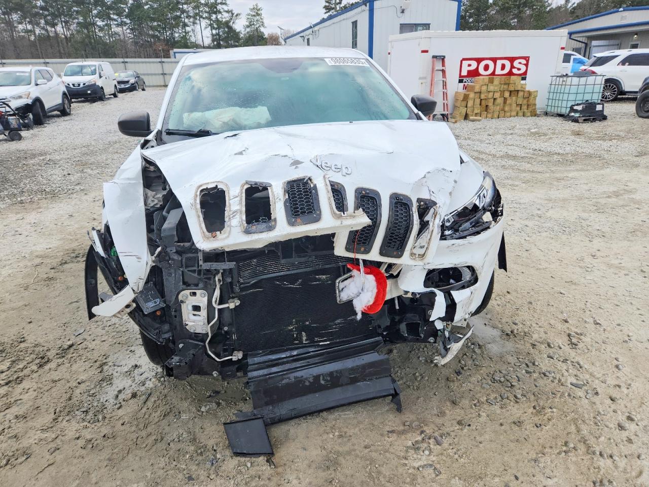 2014 JEEP CHEROKEE SPORT photo 5