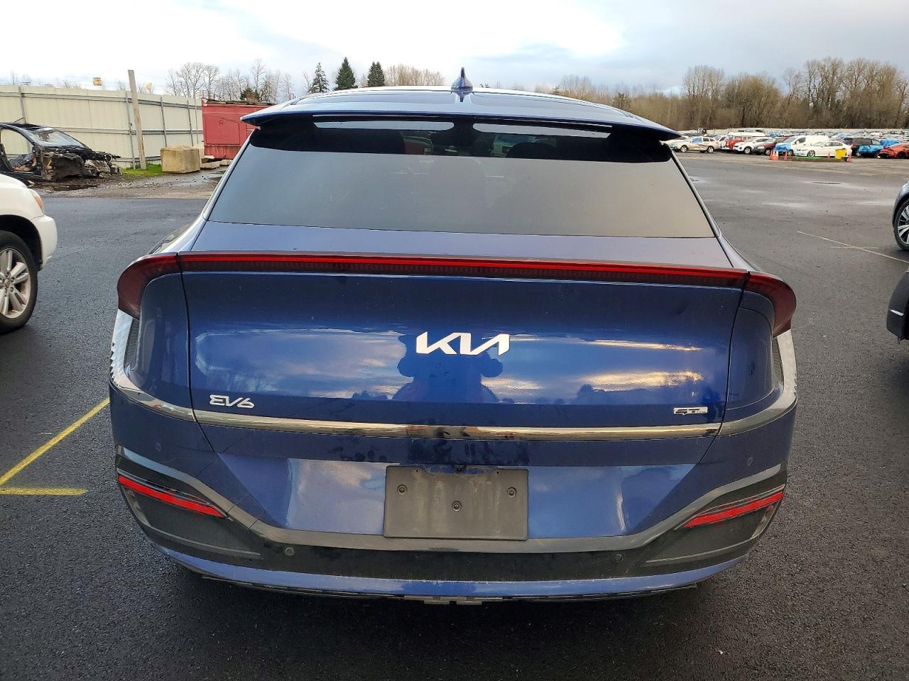 2024 KIA EV6 GT LINE photo 6