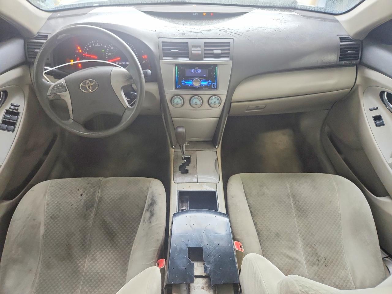 2009 TOYOTA CAMRY BASE photo 8