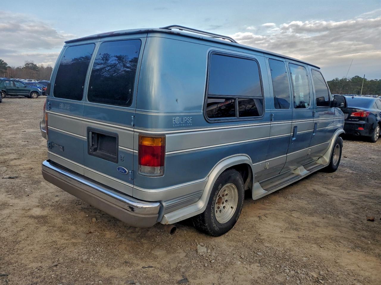 1994 FORD ECONOLINE E150 VAN photo 3