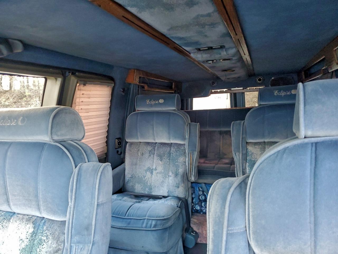 1994 FORD ECONOLINE E150 VAN photo 10