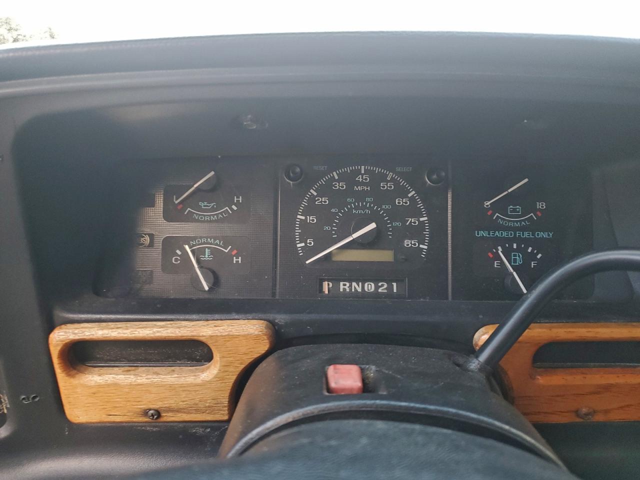 1994 FORD ECONOLINE E150 VAN photo 9