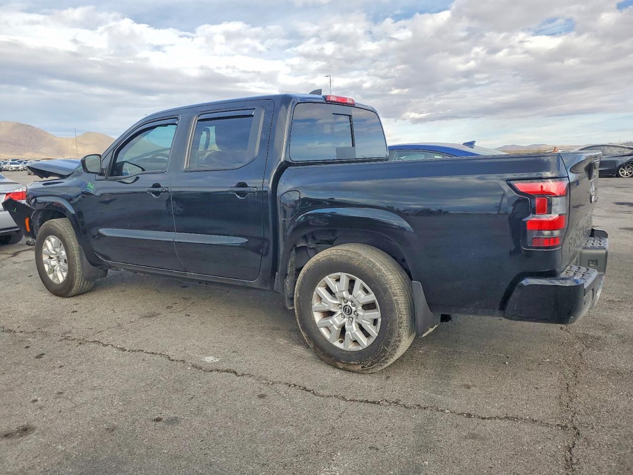 2024 NISSAN FRONTIER photo 3