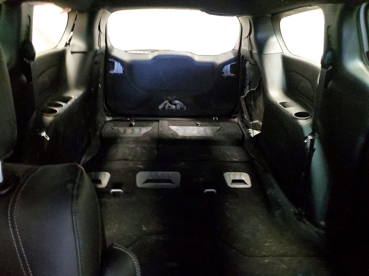 2025 CHRYSLER PACIFICA SELECT photo 10