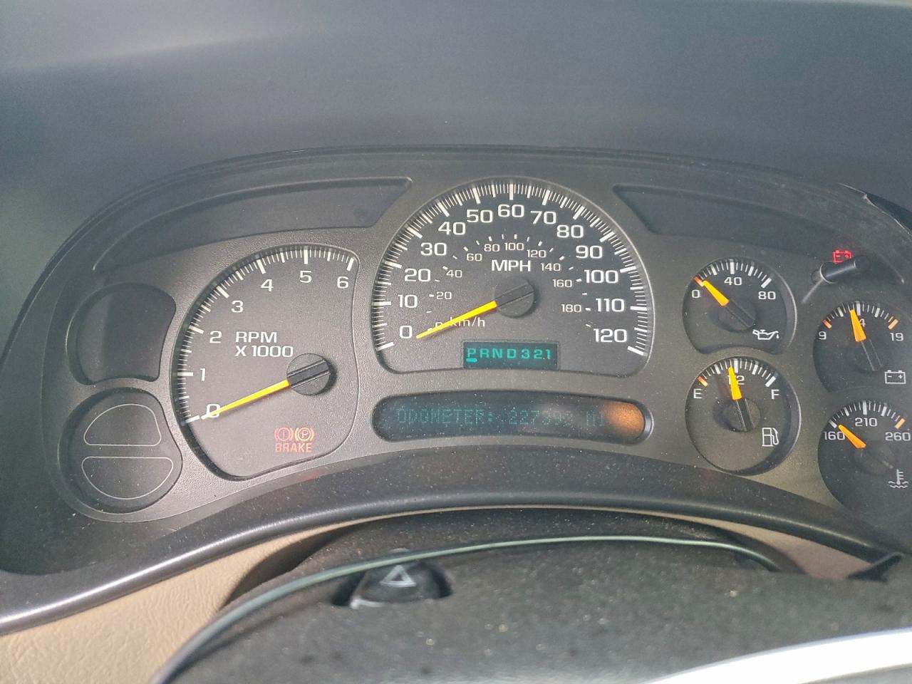 2004 CHEVROLET AVALANCHE C1500 photo 9