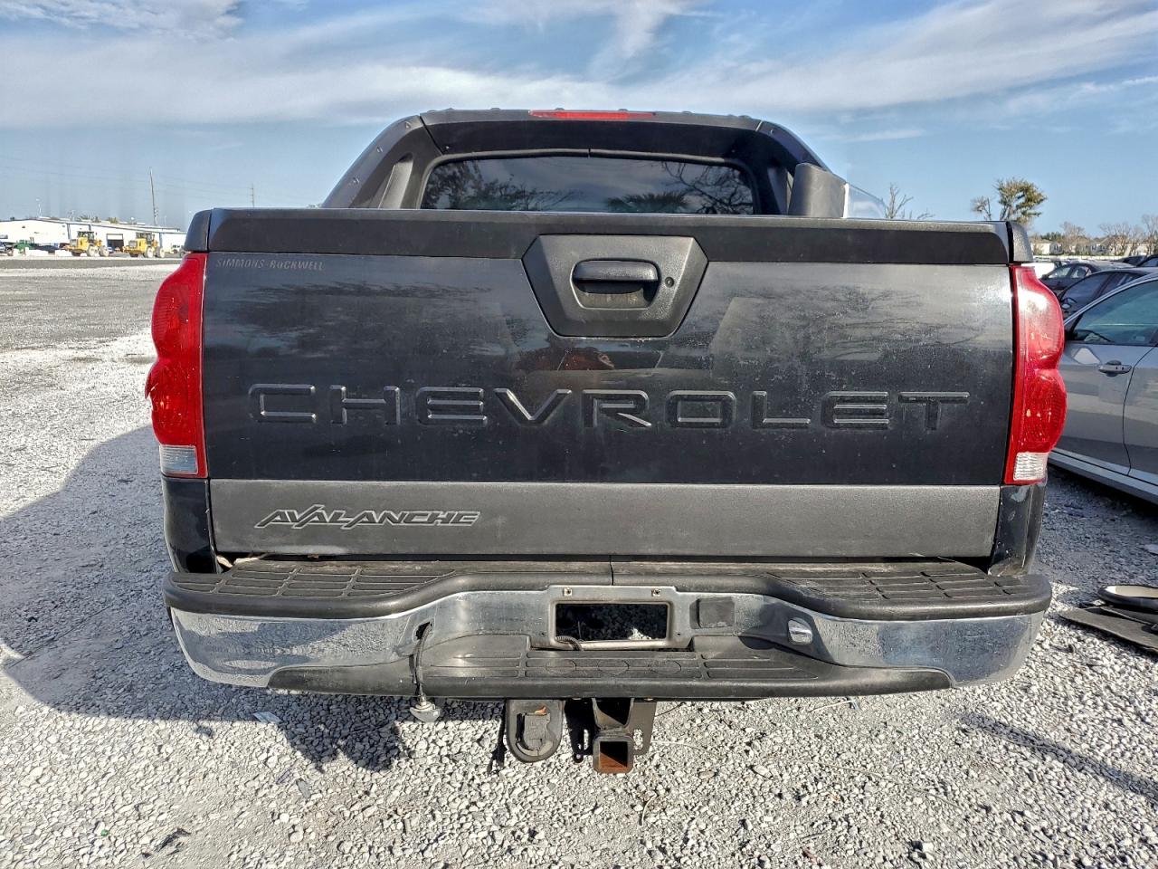 2004 CHEVROLET AVALANCHE C1500 photo 6