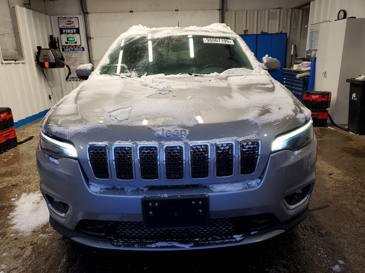 2019 JEEP CHEROKEE LIMITED photo 5