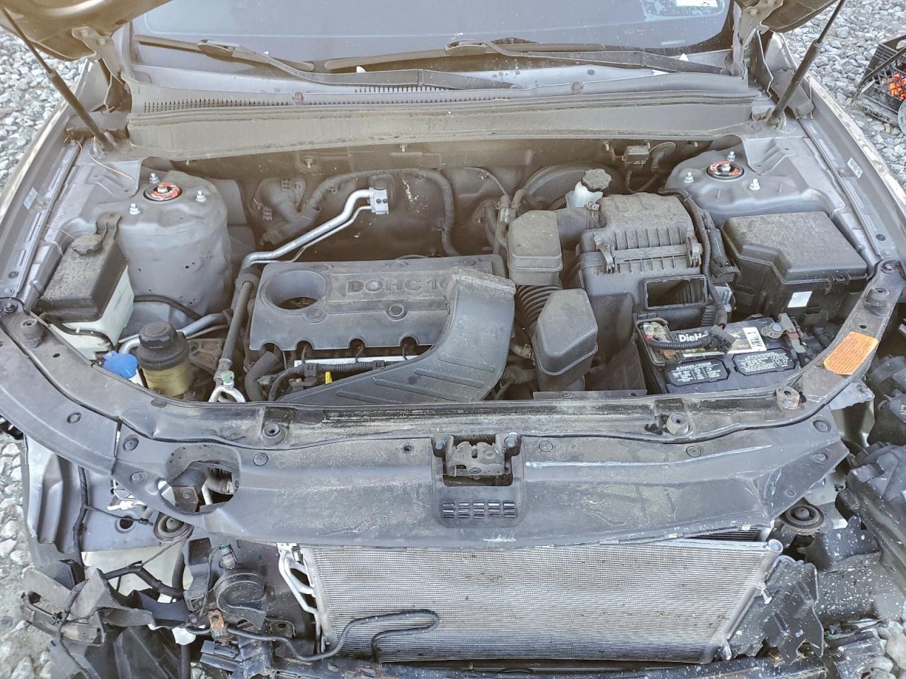 2011 HYUNDAI SANTA FE GLS photo 12