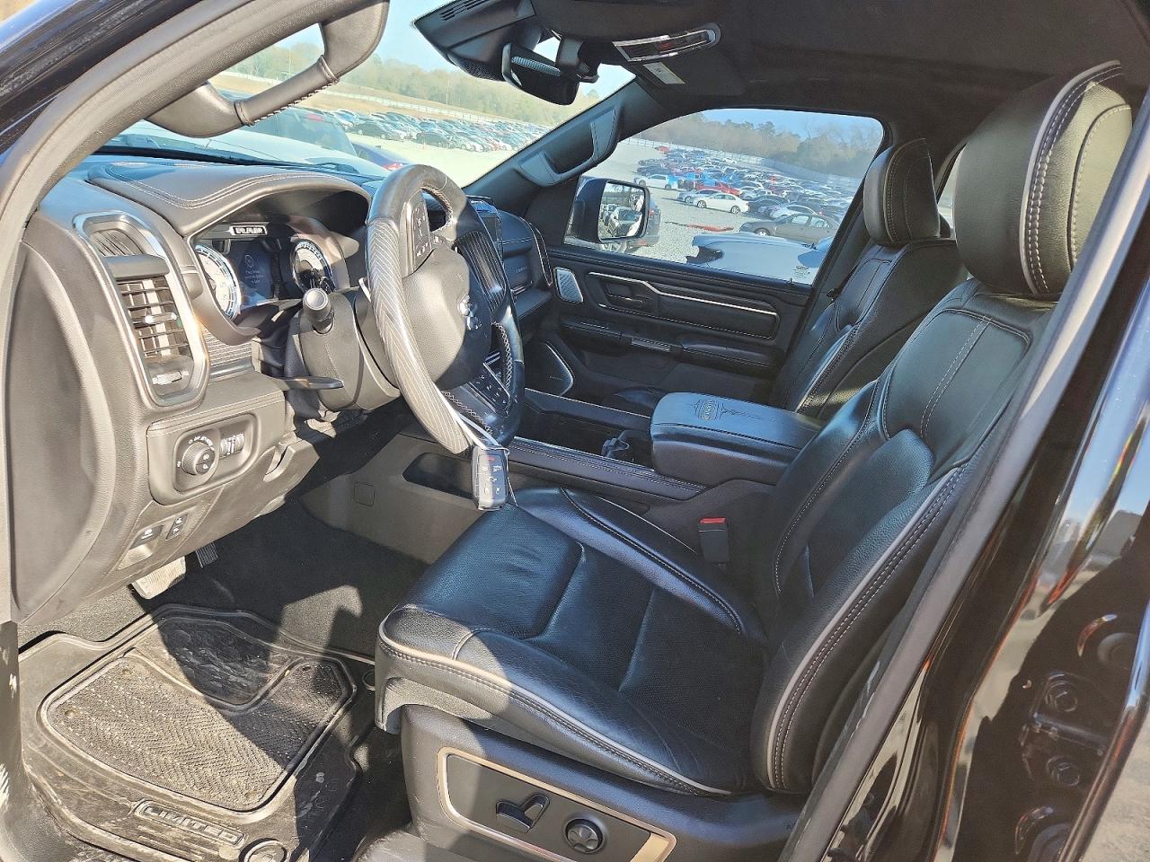 2019 RAM 1500 LIMITED photo 7