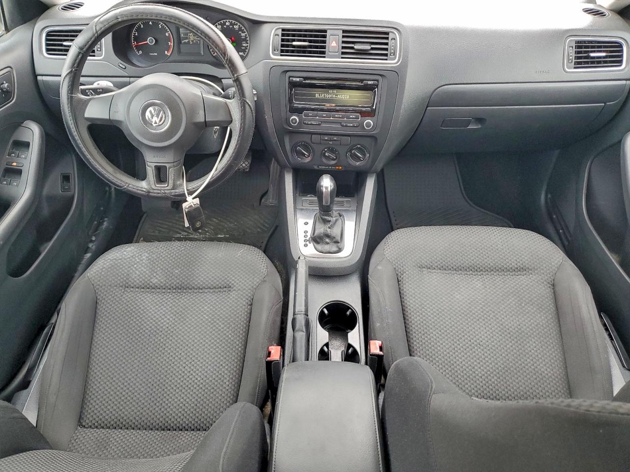 2014 VOLKSWAGEN JETTA BASE photo 8