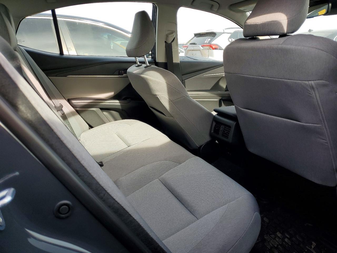 2025 TOYOTA CAMRY XSE photo 10