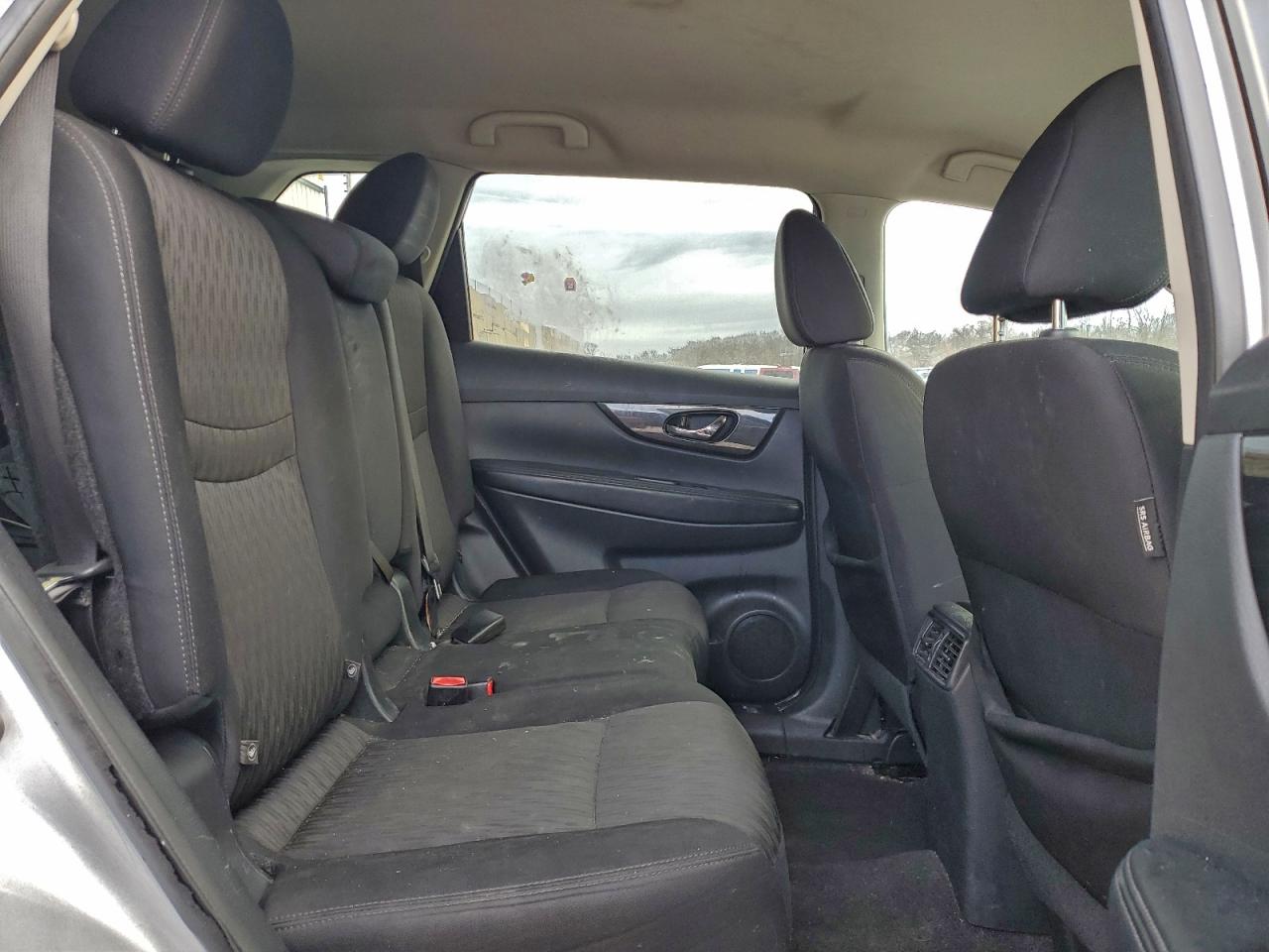 2018 NISSAN ROGUE S photo 11