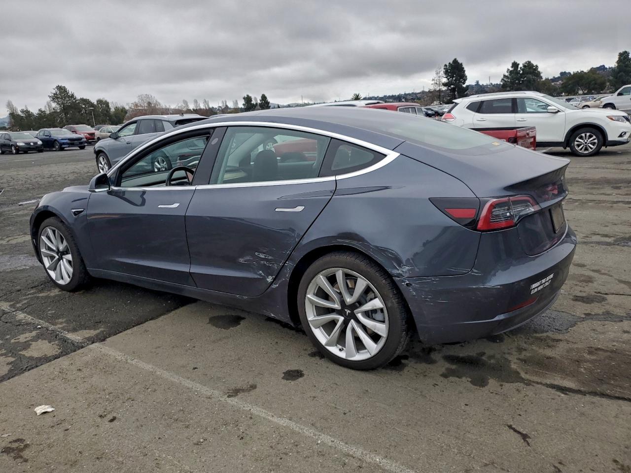 2019 TESLA MODEL 3 photo 3