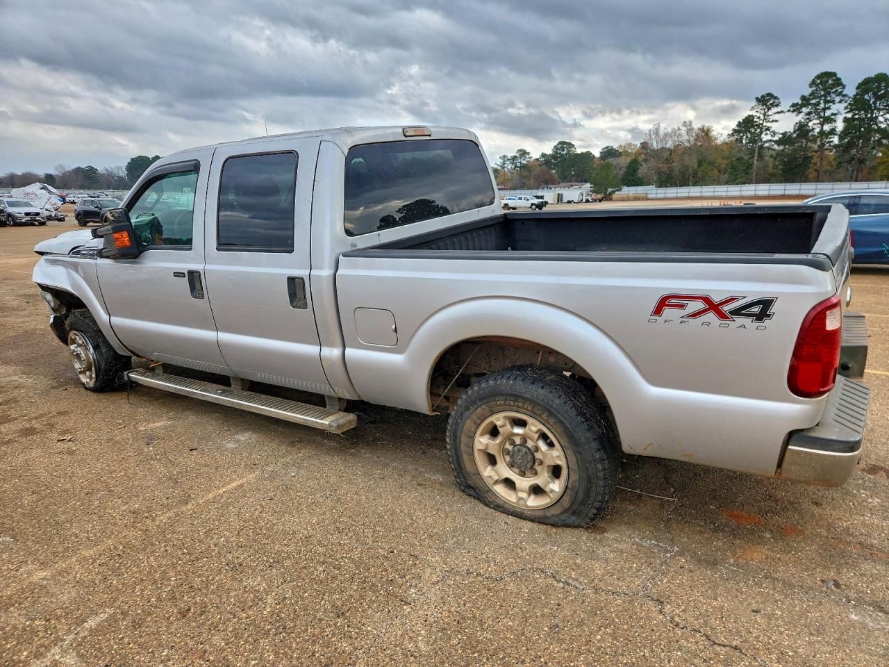 2015 FORD F250 SUPER DUTY photo 2