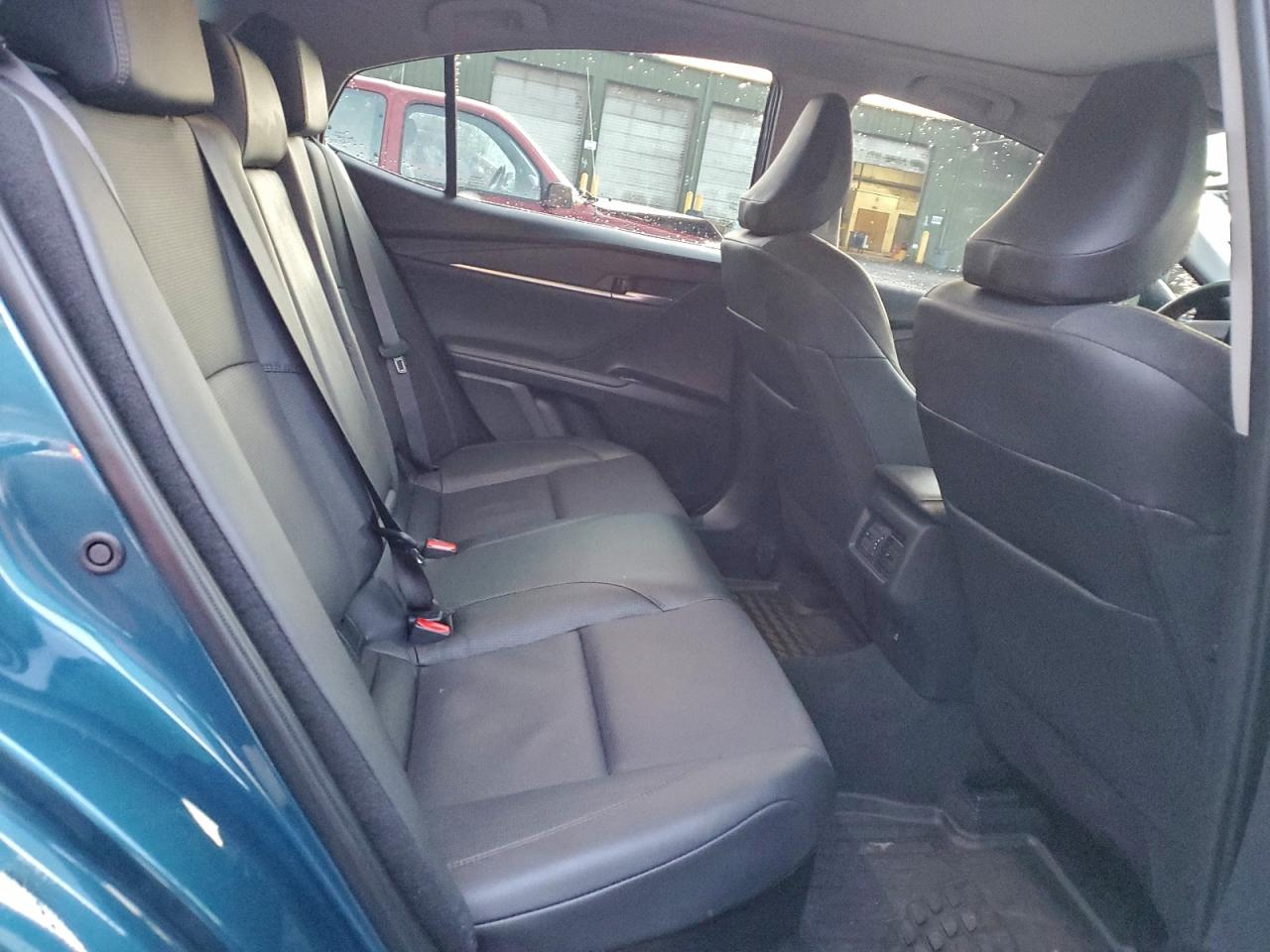 2025 TOYOTA CAMRY XSE photo 10
