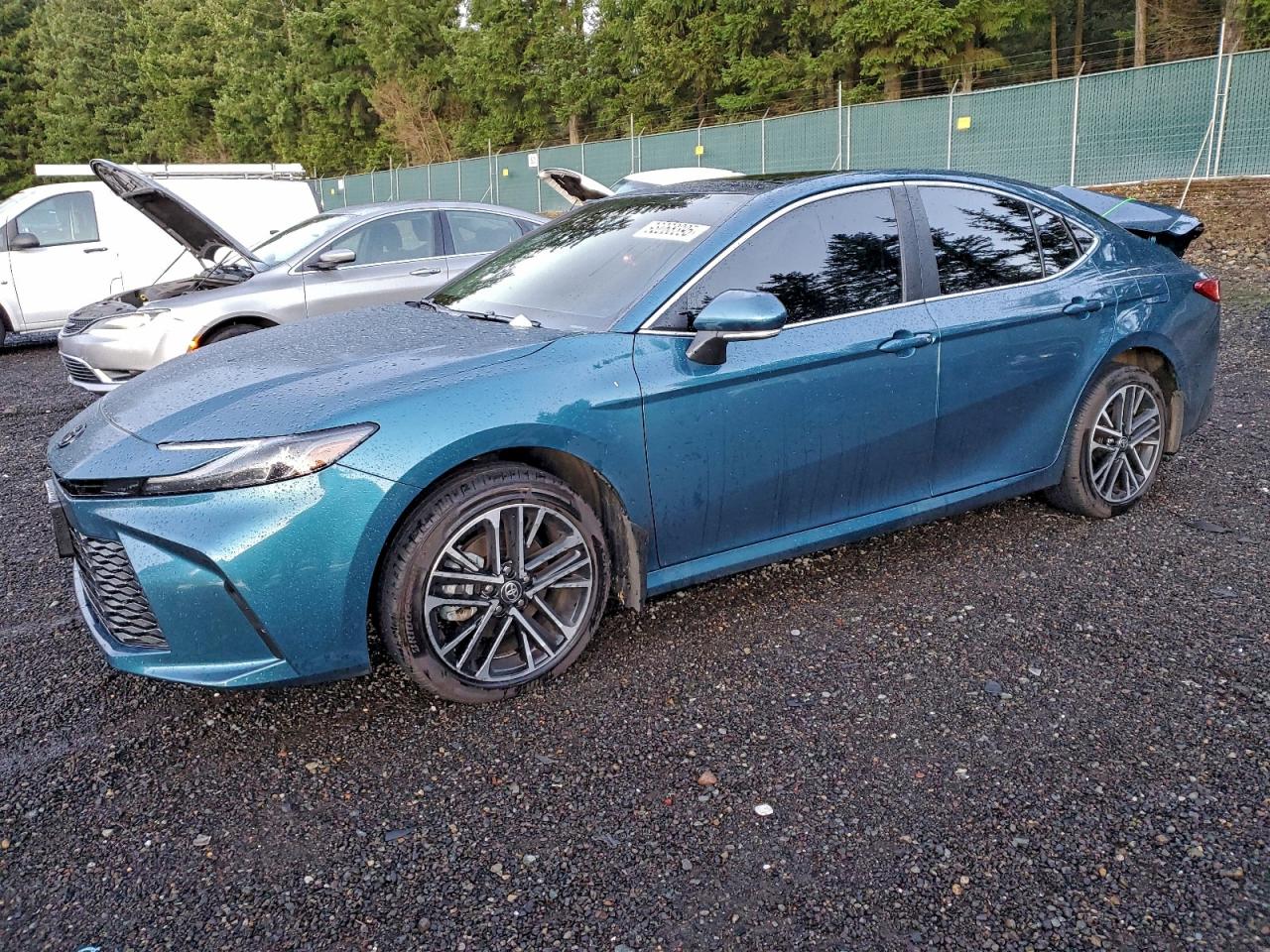 2025 TOYOTA CAMRY