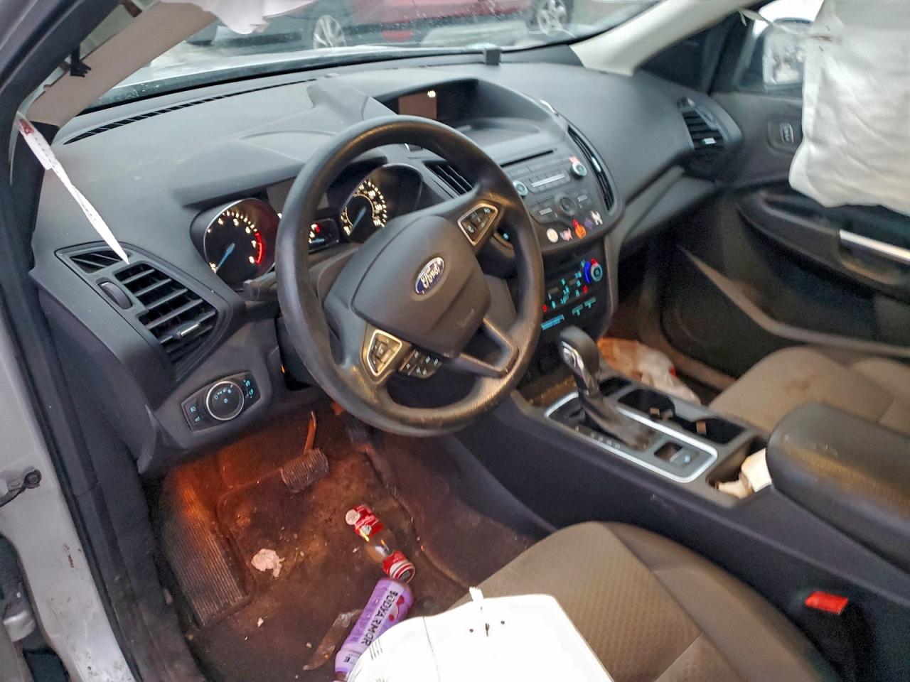 2018 FORD ESCAPE SE photo 8