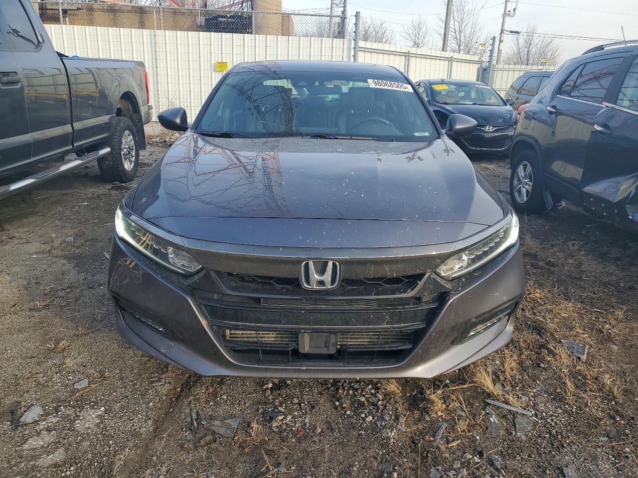 2018 HONDA ACCORD SPORT photo 5