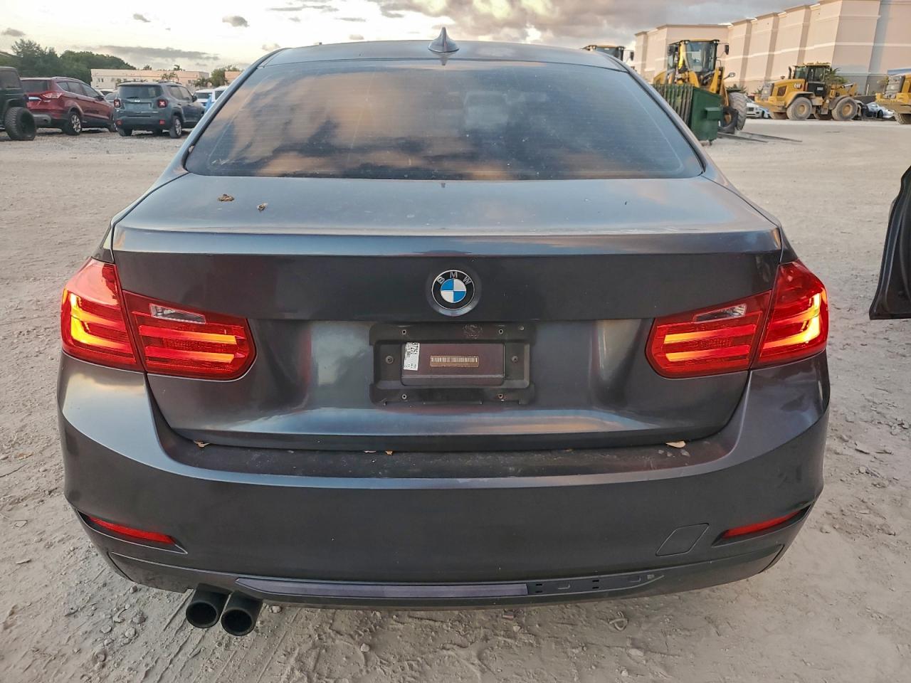 2013 BMW 328 I photo 6